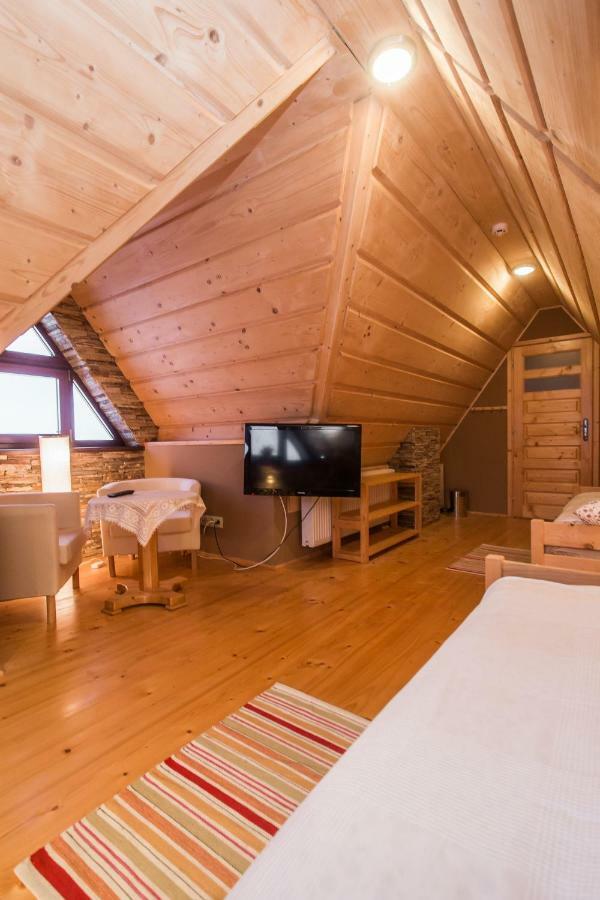 U Kruka Bed & Breakfast Gron ภายนอก รูปภาพ